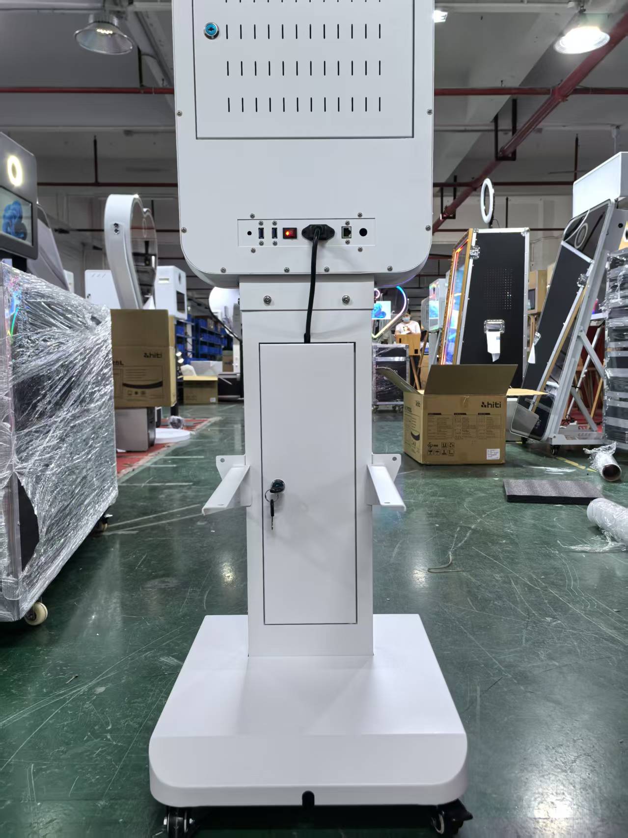 21.5 inch DSLR touch screenmirror photo booth